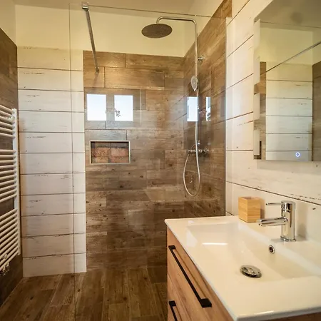 Lejlighedshotel Pod Hvezdou Krinice